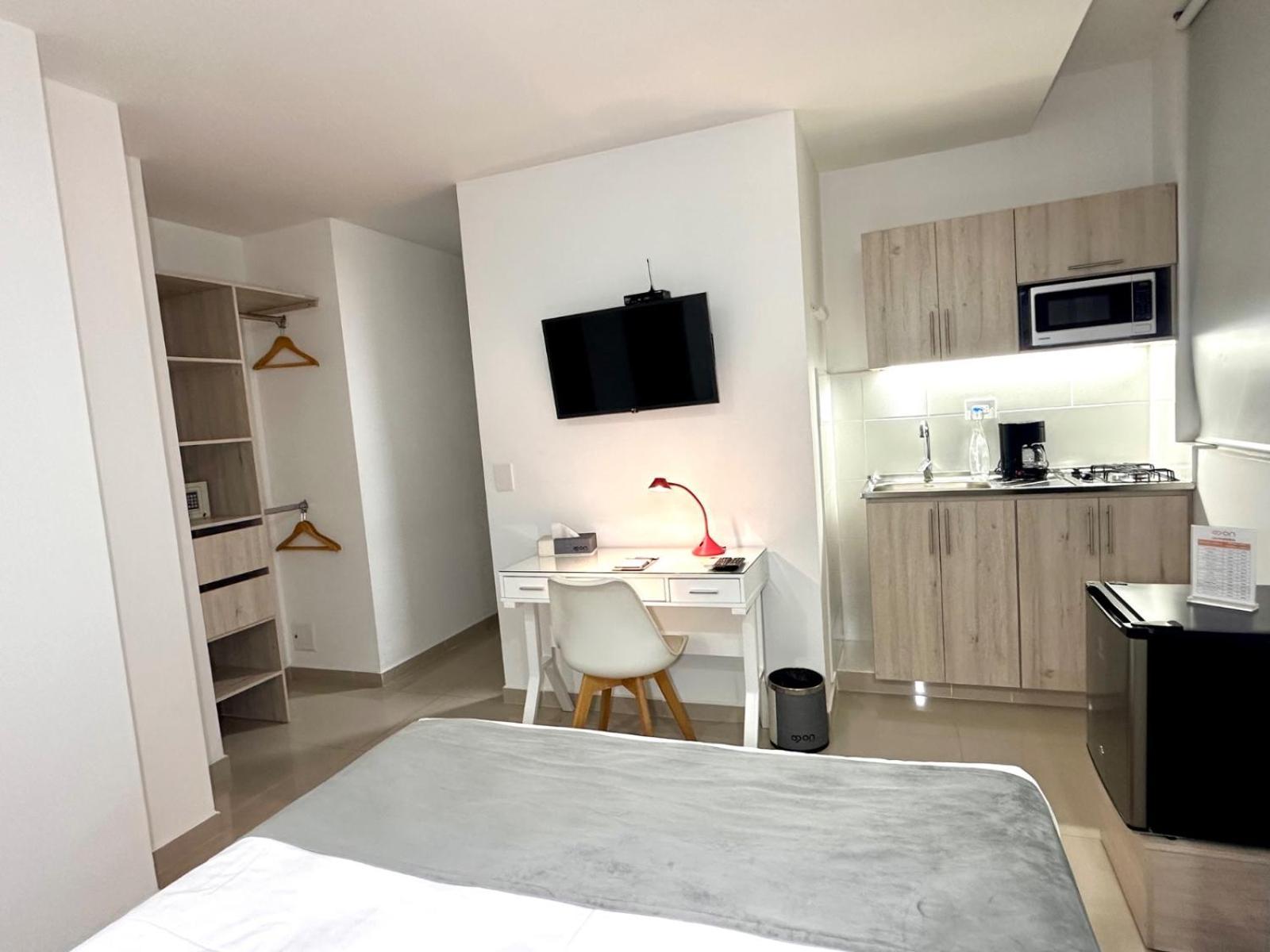 On Apartasuites Cali Eksteriør bilde